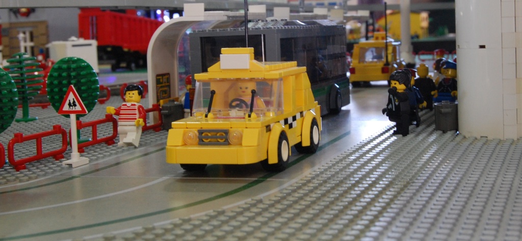 043-dodgytaxi.jpg