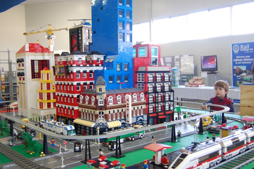 047-city4.jpg