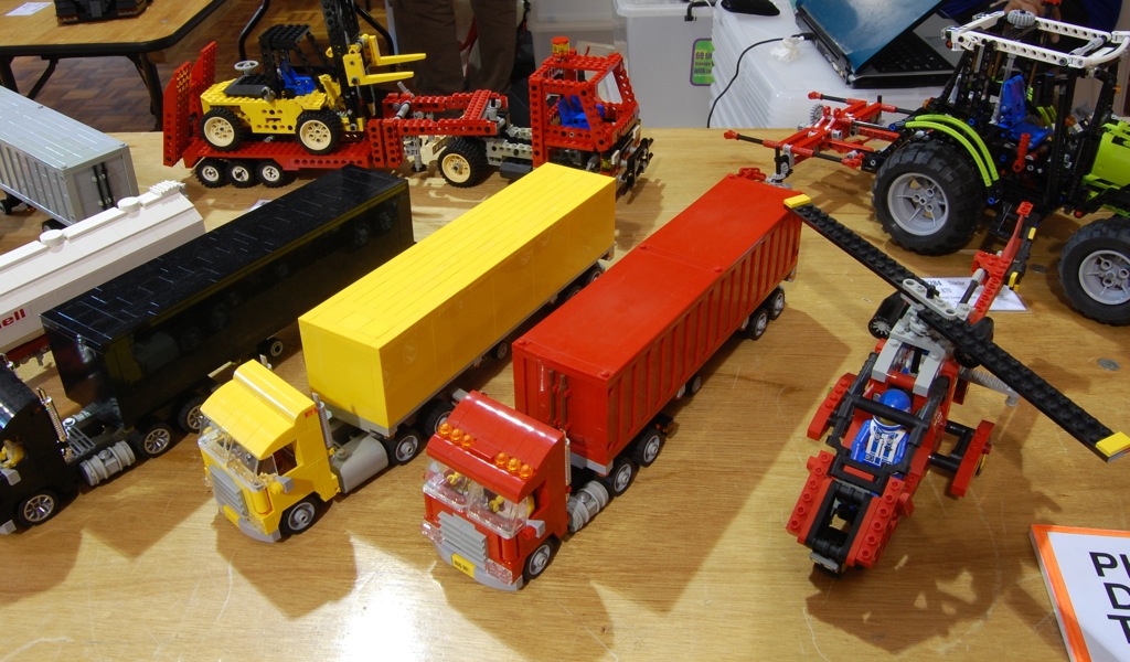 037_trailer-trucks.jpg