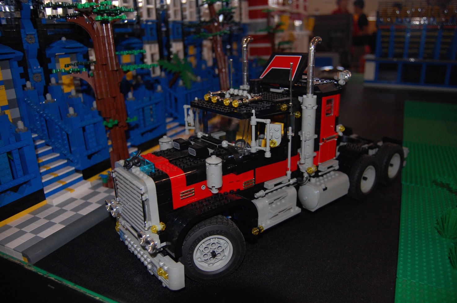 model_team_big_rig.jpg