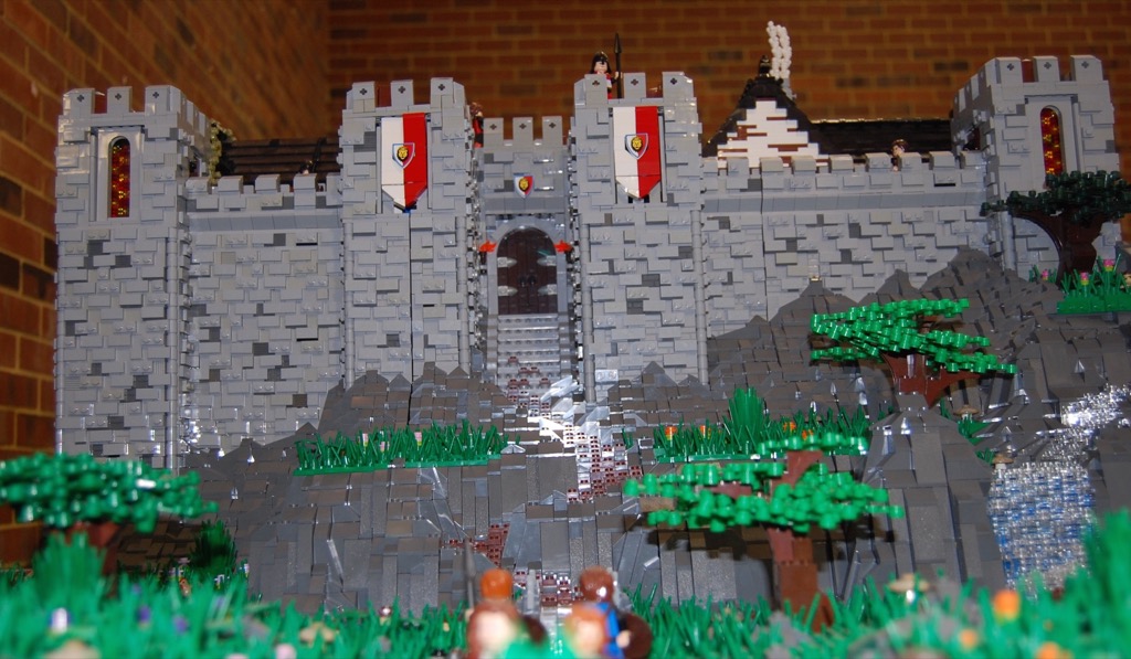 01_castle2.jpg