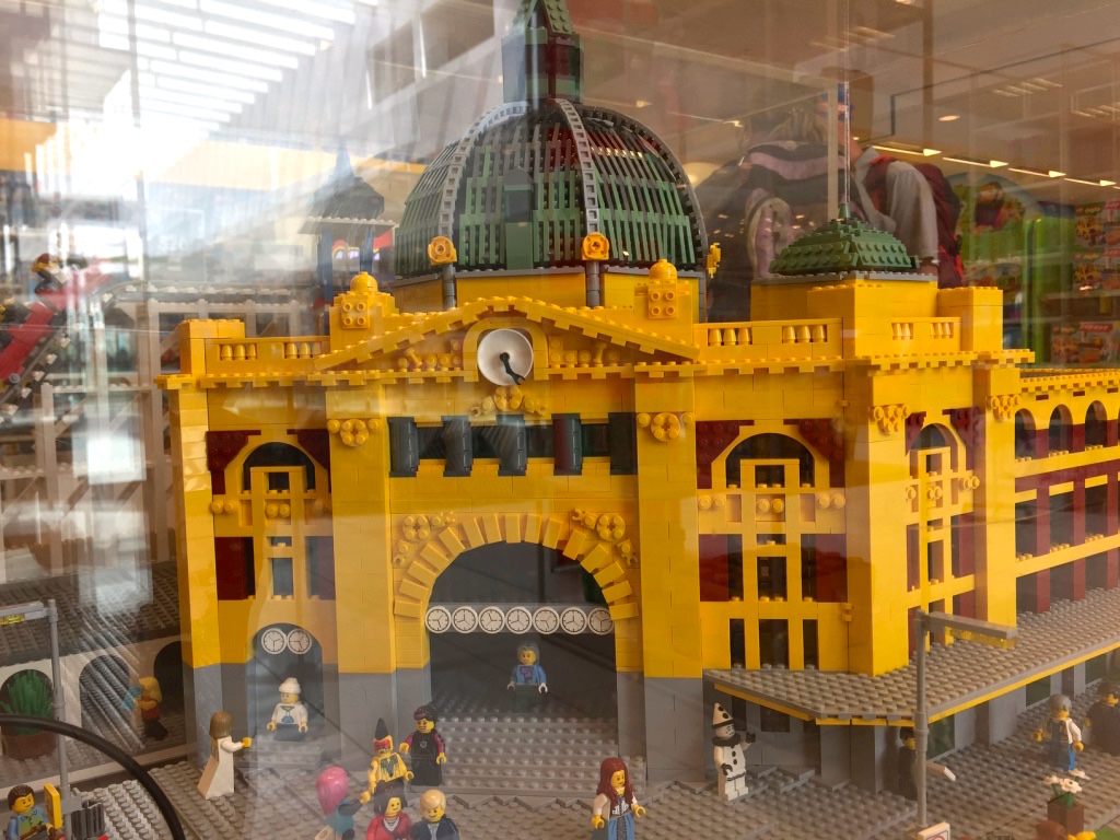 3-flinders-street-station-3.jpg