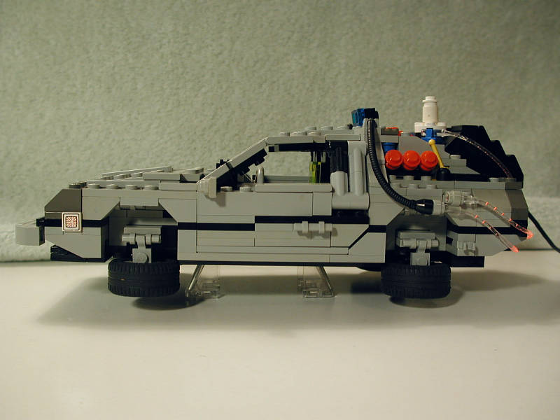 delorean.jpg