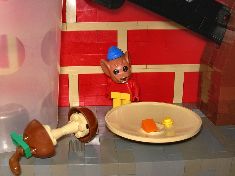 mouseb.jpg