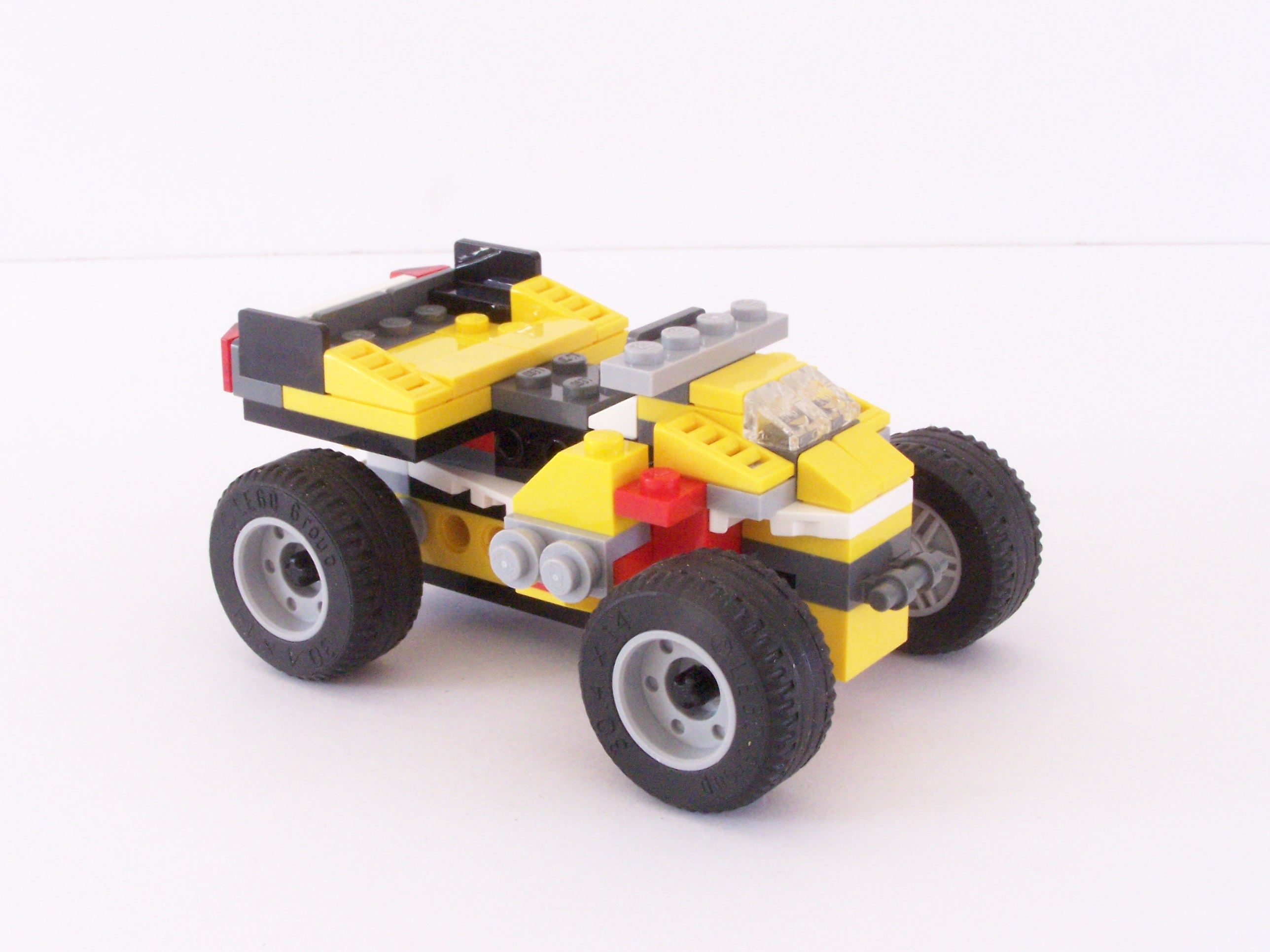 100_9777.jpg