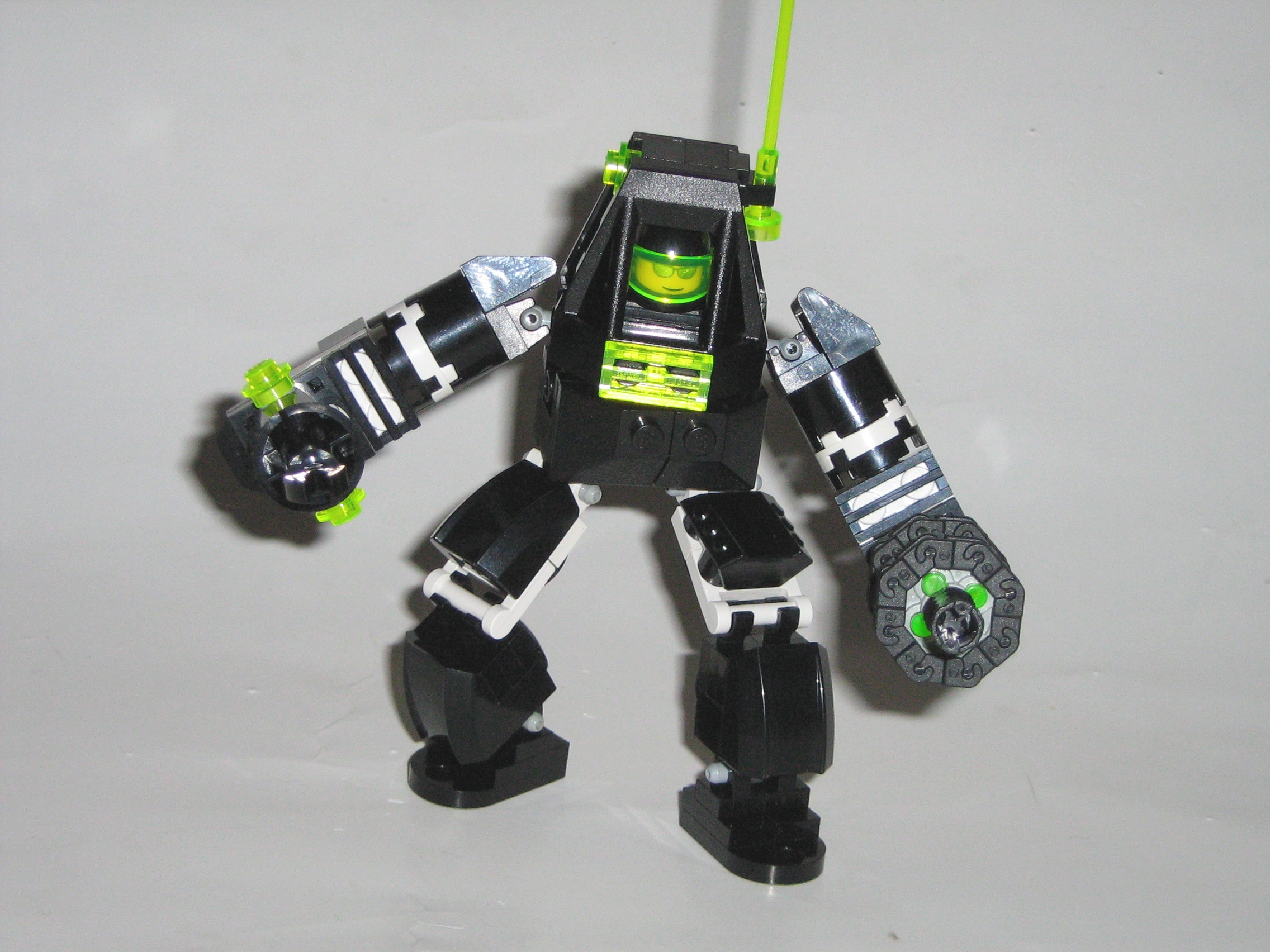 hardsuit3.jpg