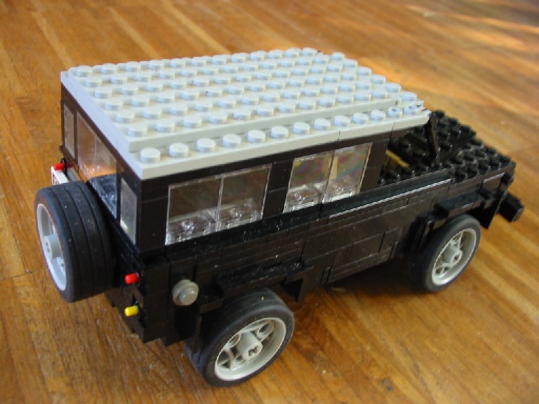 landrover-v2-hr2.jpg