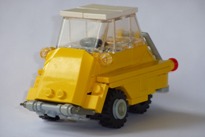 000-small-isetta-start.jpg