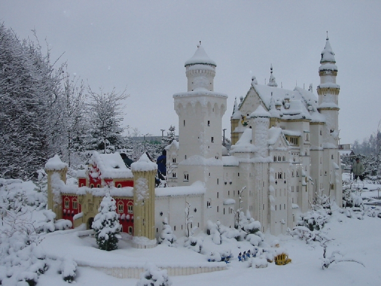 ll-neuschwanstein1.jpg