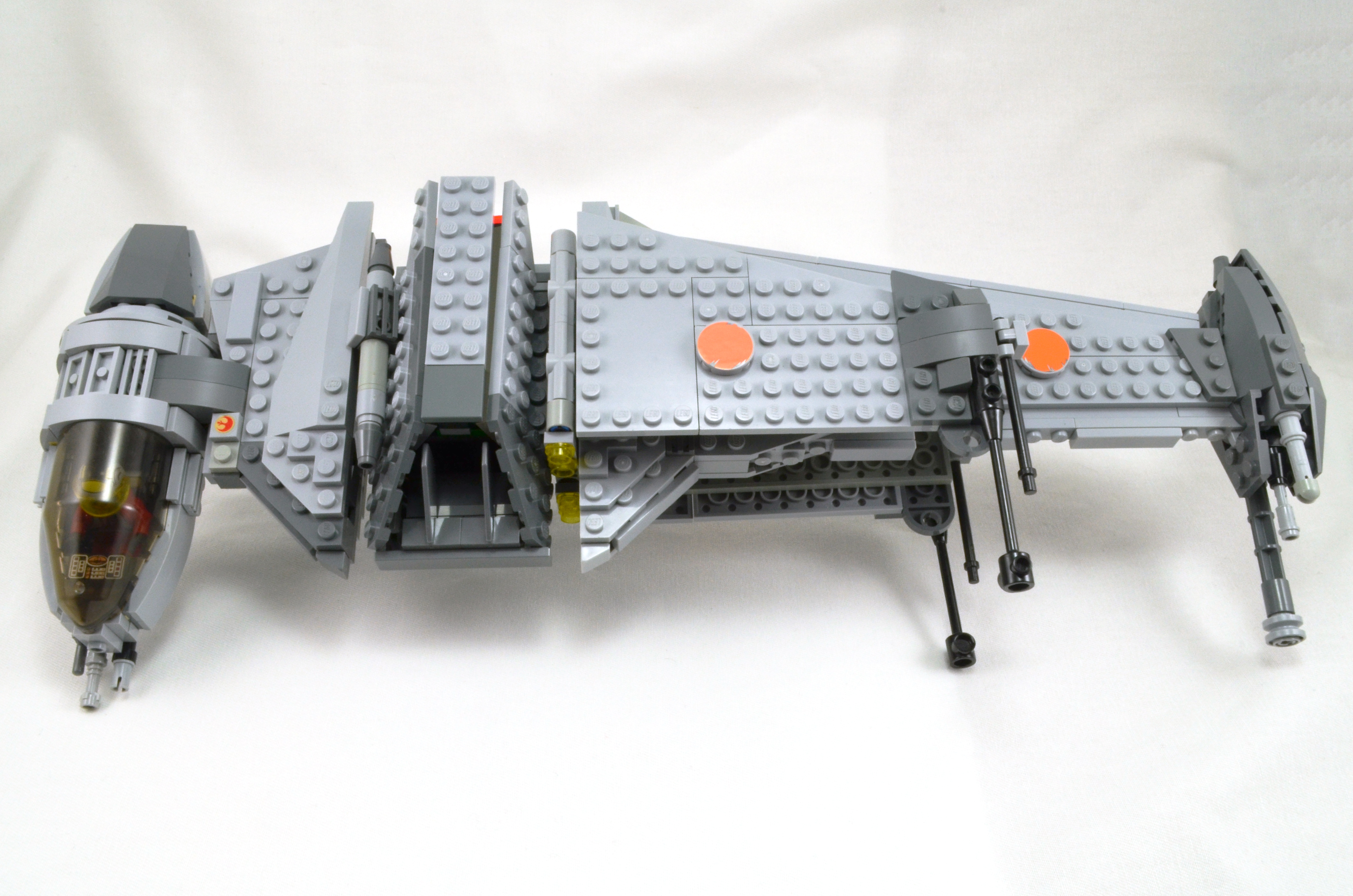 b-wing_012.jpg