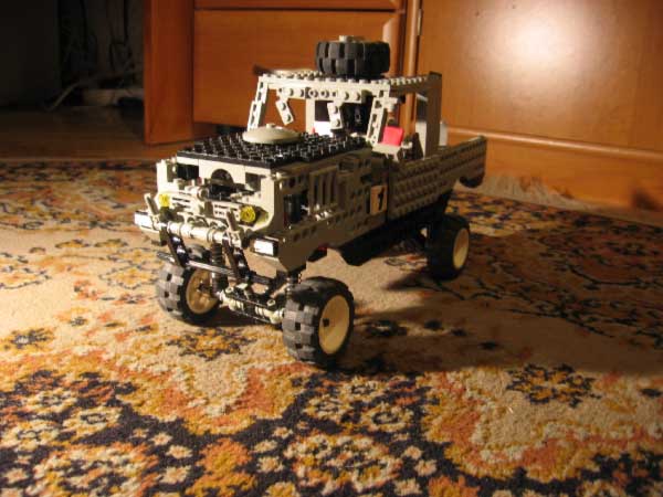 2006-03-front.jpg