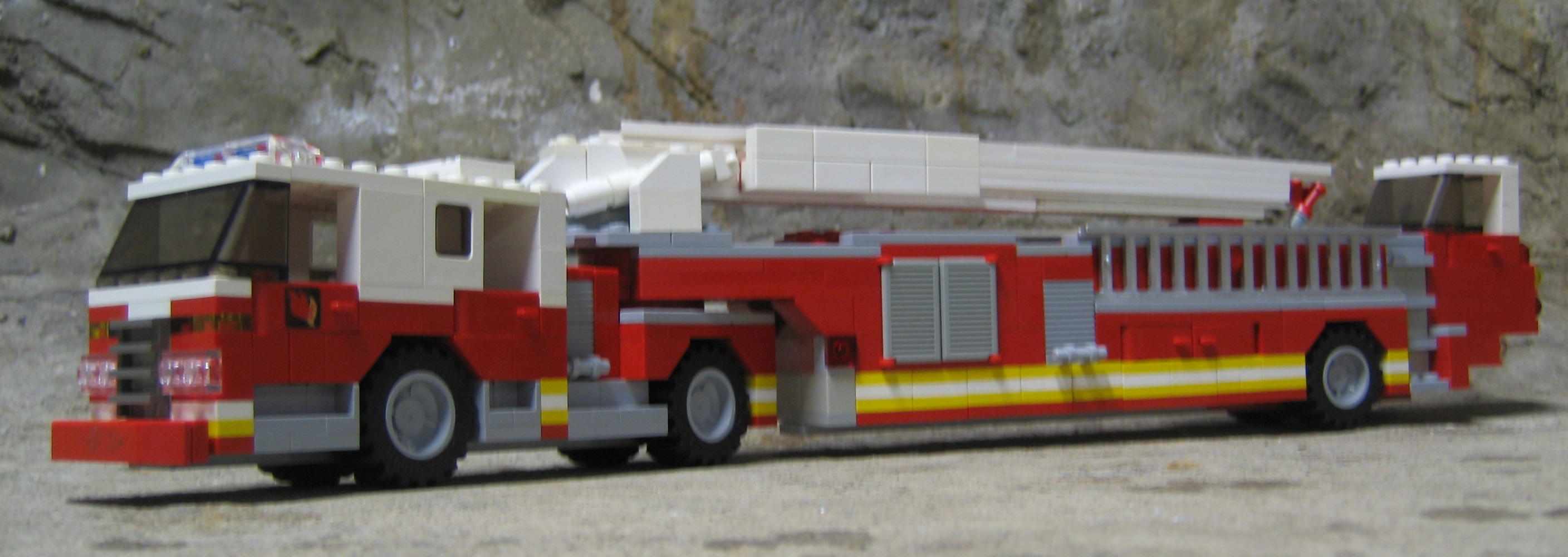 ladder3uc4.jpg
