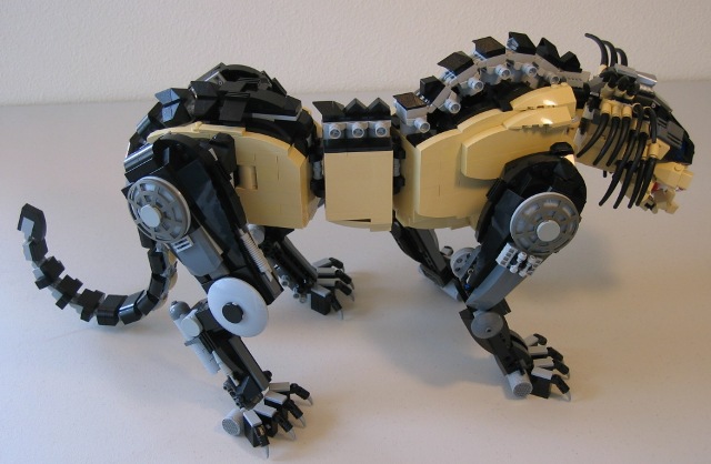 ultimatepredator07.jpg