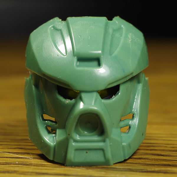cast_2_dubious_green_raw.jpg