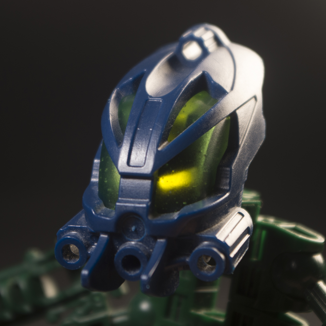 mahri-visor-1.jpg