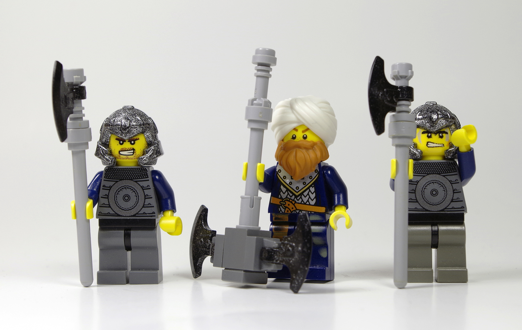 captain_and_guard.jpg