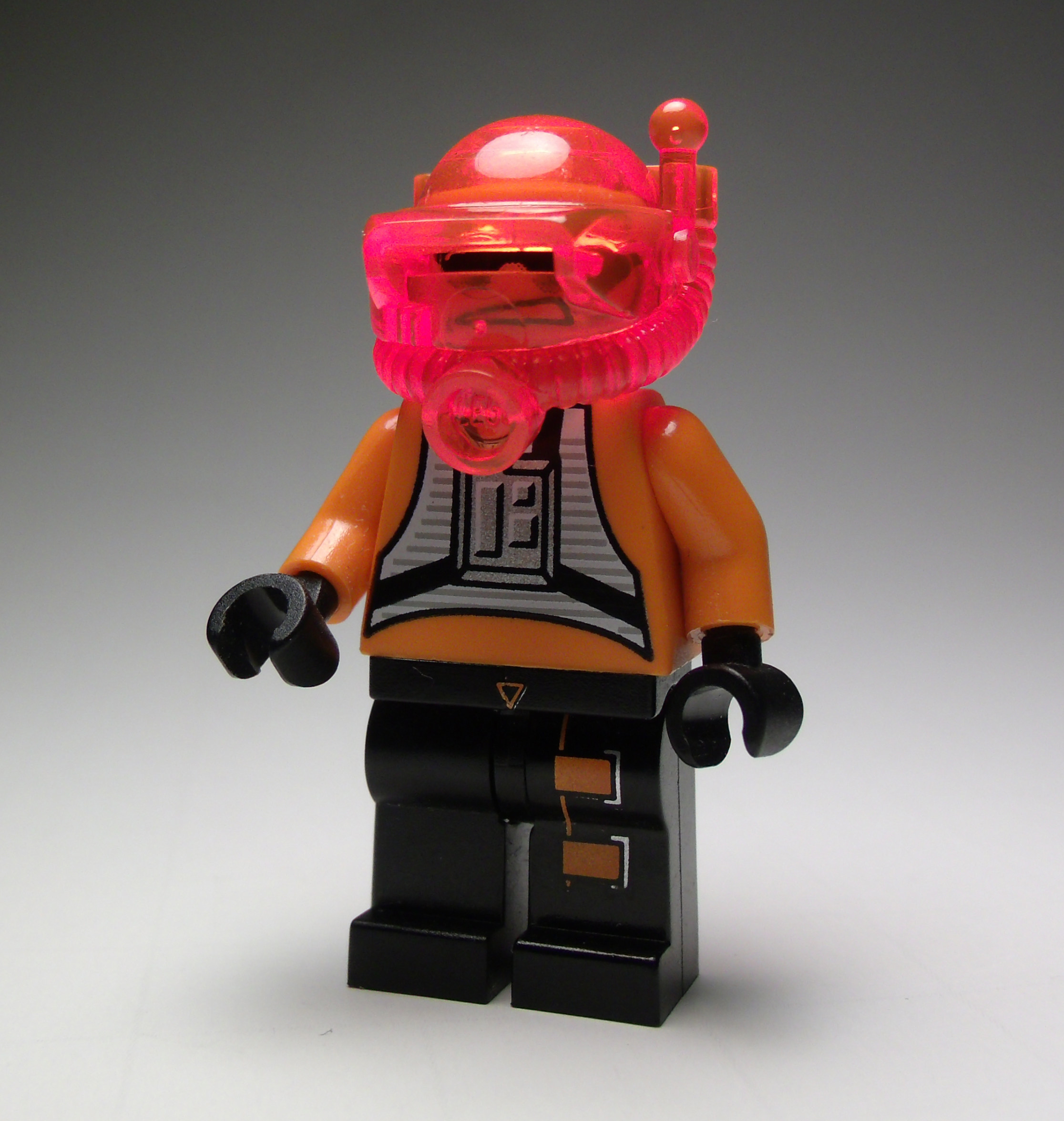 neon_orange_helmet_dood.jpg