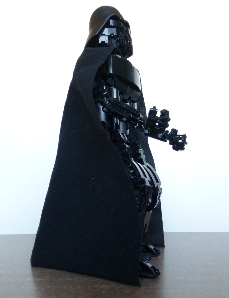 motorized_darth_vader_11.jpg