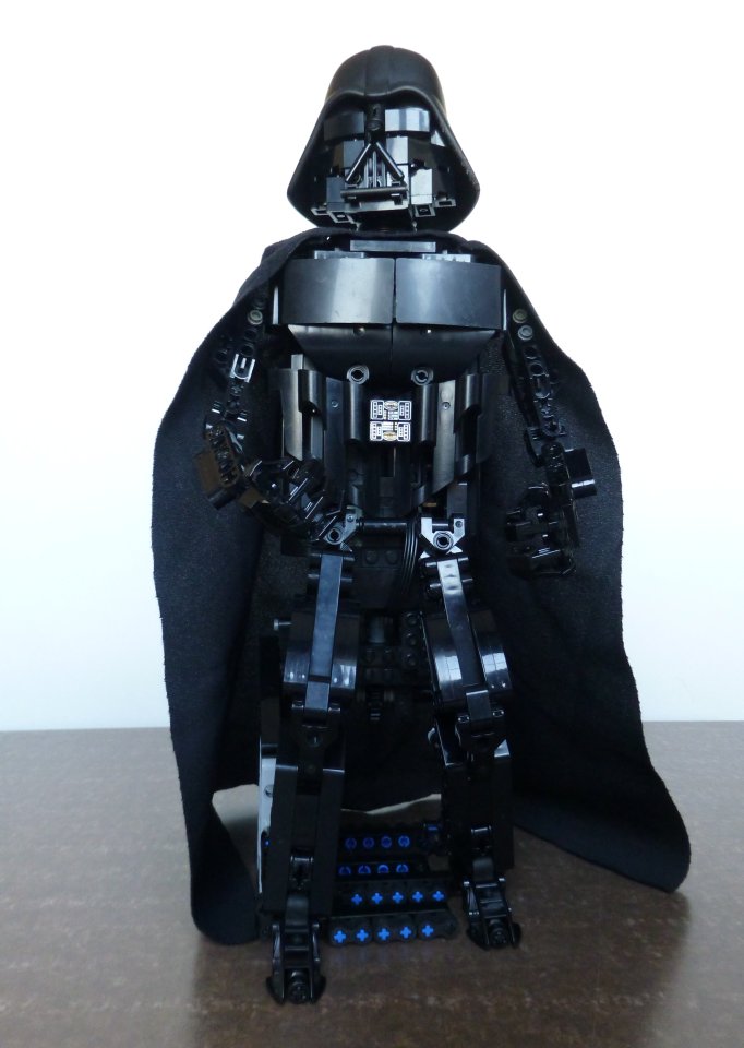 motorized_darth_vader_12.jpg