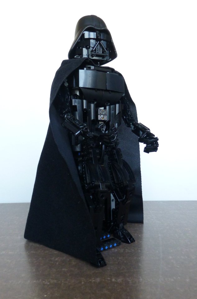 motorized_darth_vader_20.jpg