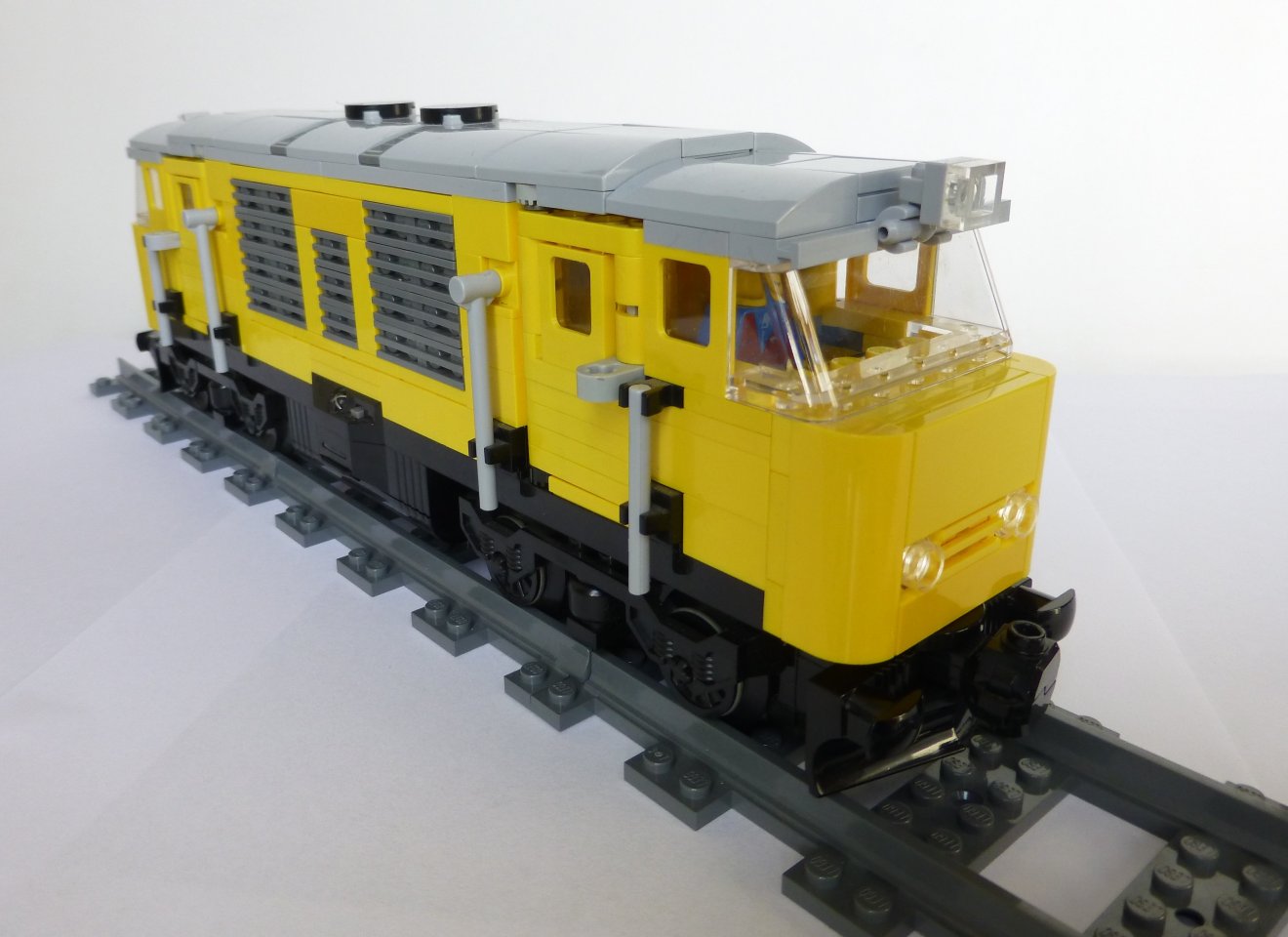 diesel_locomotive_04.jpg