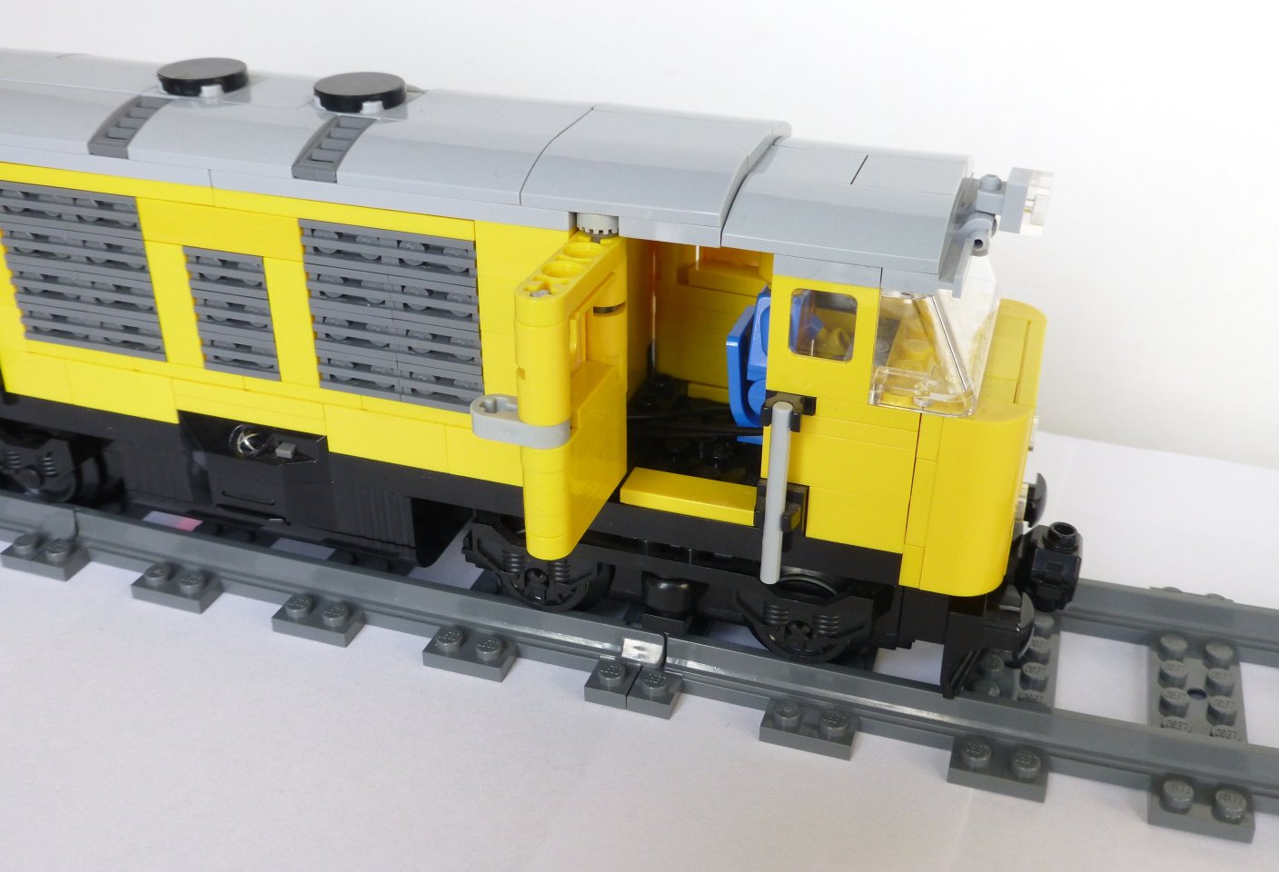 diesel_locomotive_09.jpg