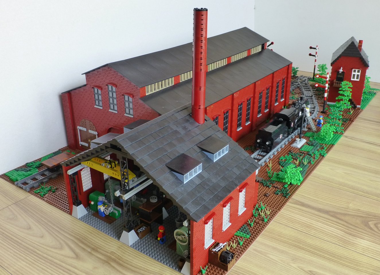 10_steam_locomotives_factory.jpg