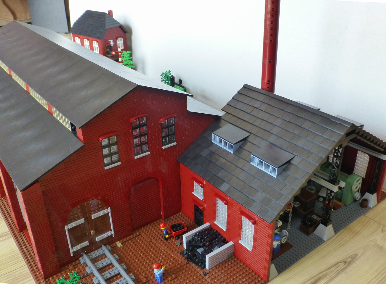 11_steam_locomotives_factory.jpg