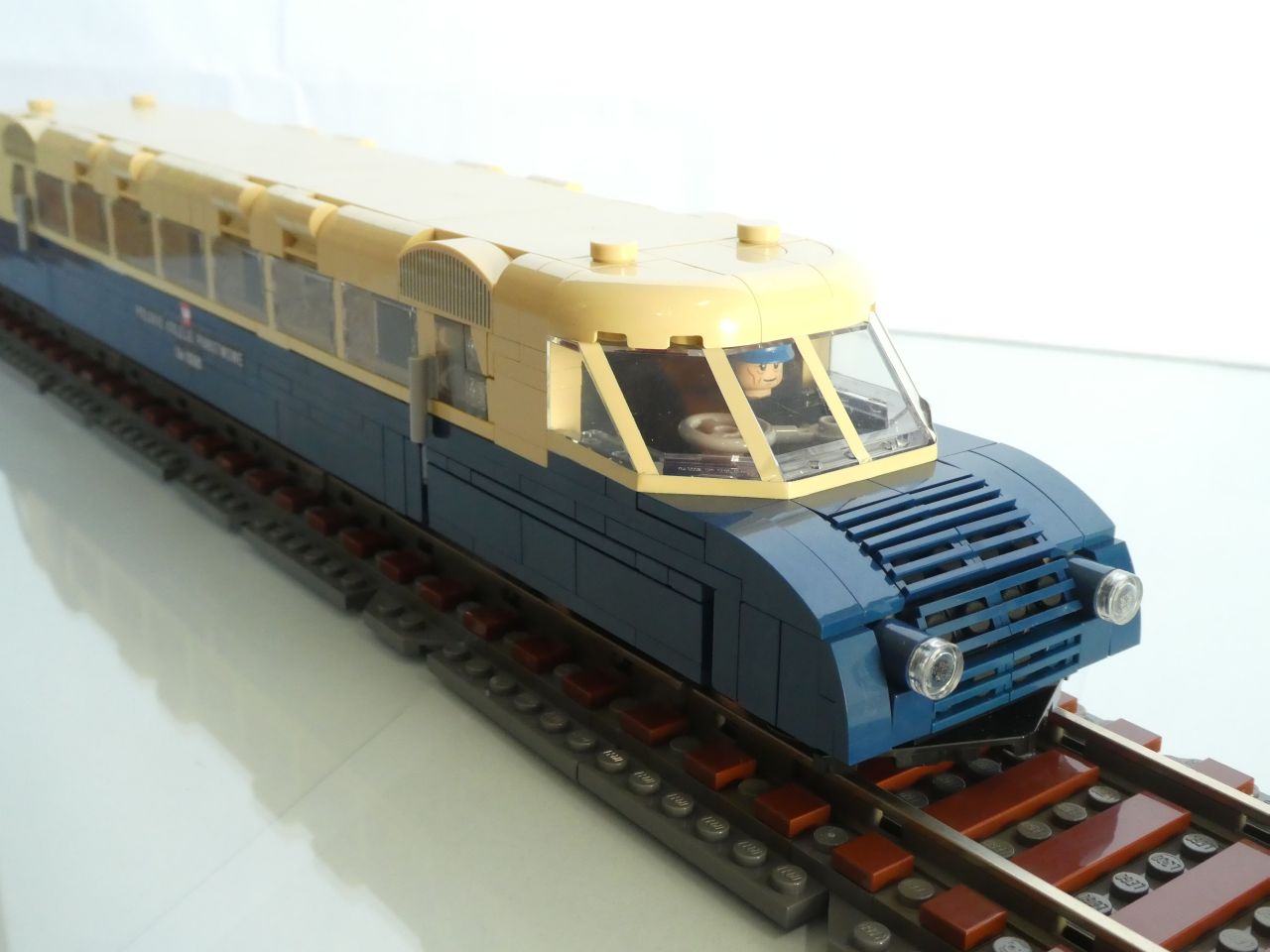 luxtorpeda-08.jpg