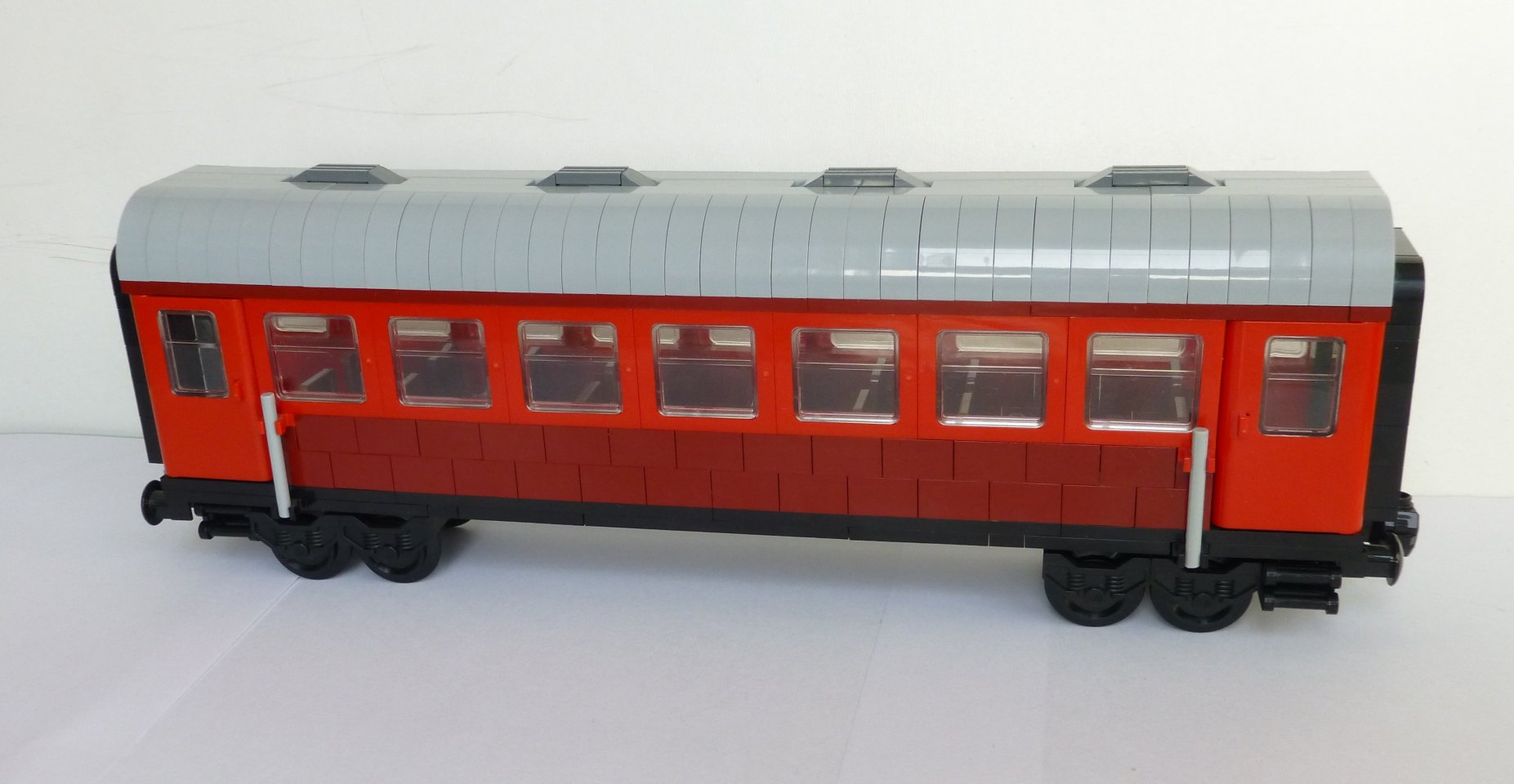 passenger_car_14.jpg