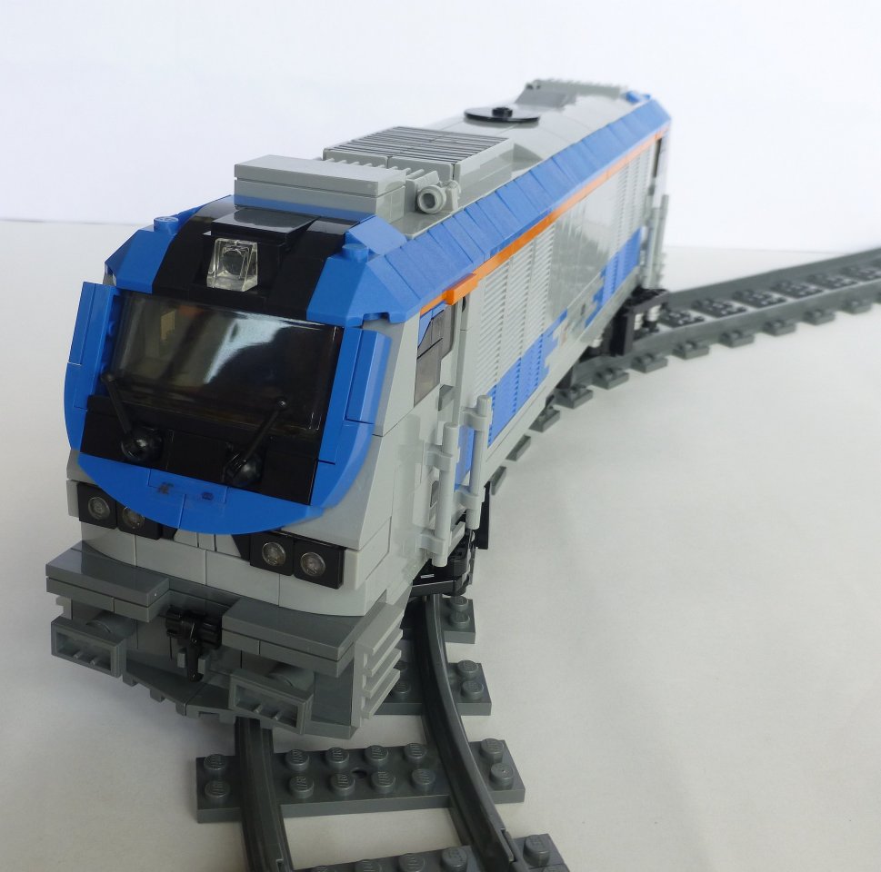 pesa_gama_09.jpg
