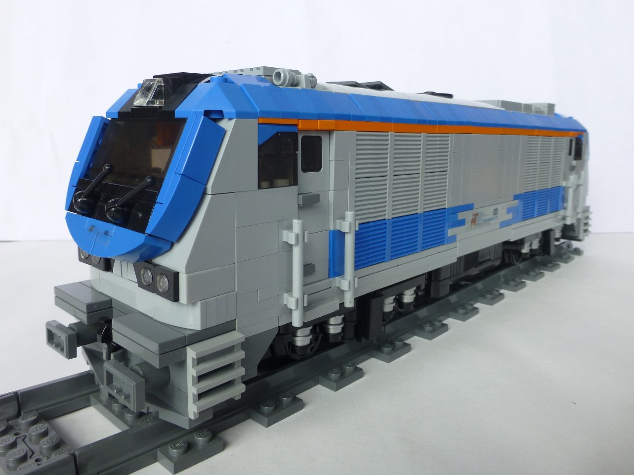 pesa_gama_14.jpg