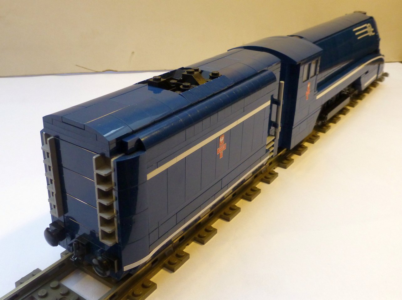 pm36-1_008.jpg