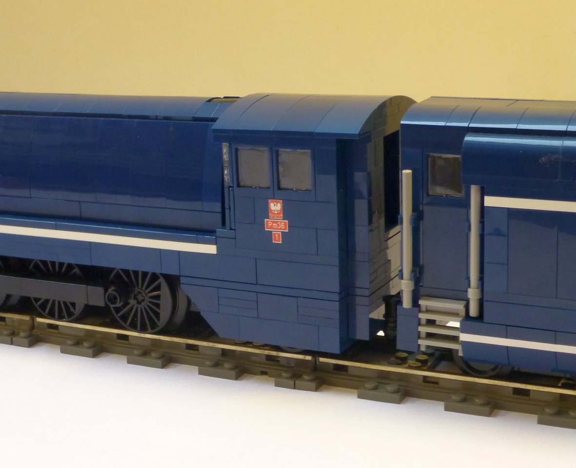 pm36-1_015.jpg