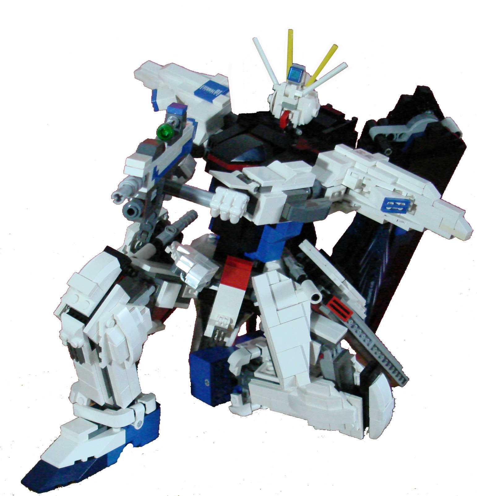 freedom_gundam_kneel_2.jpg