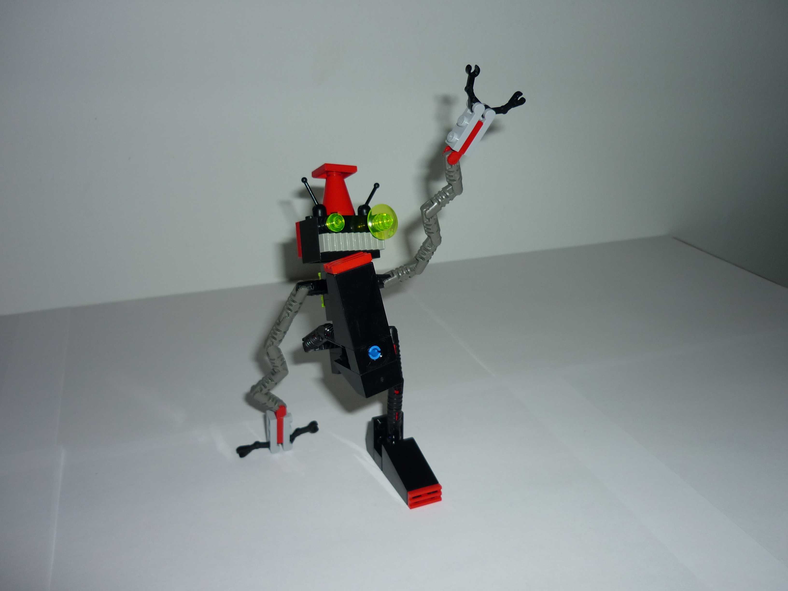 68xx_dancetron_3000_15.jpg