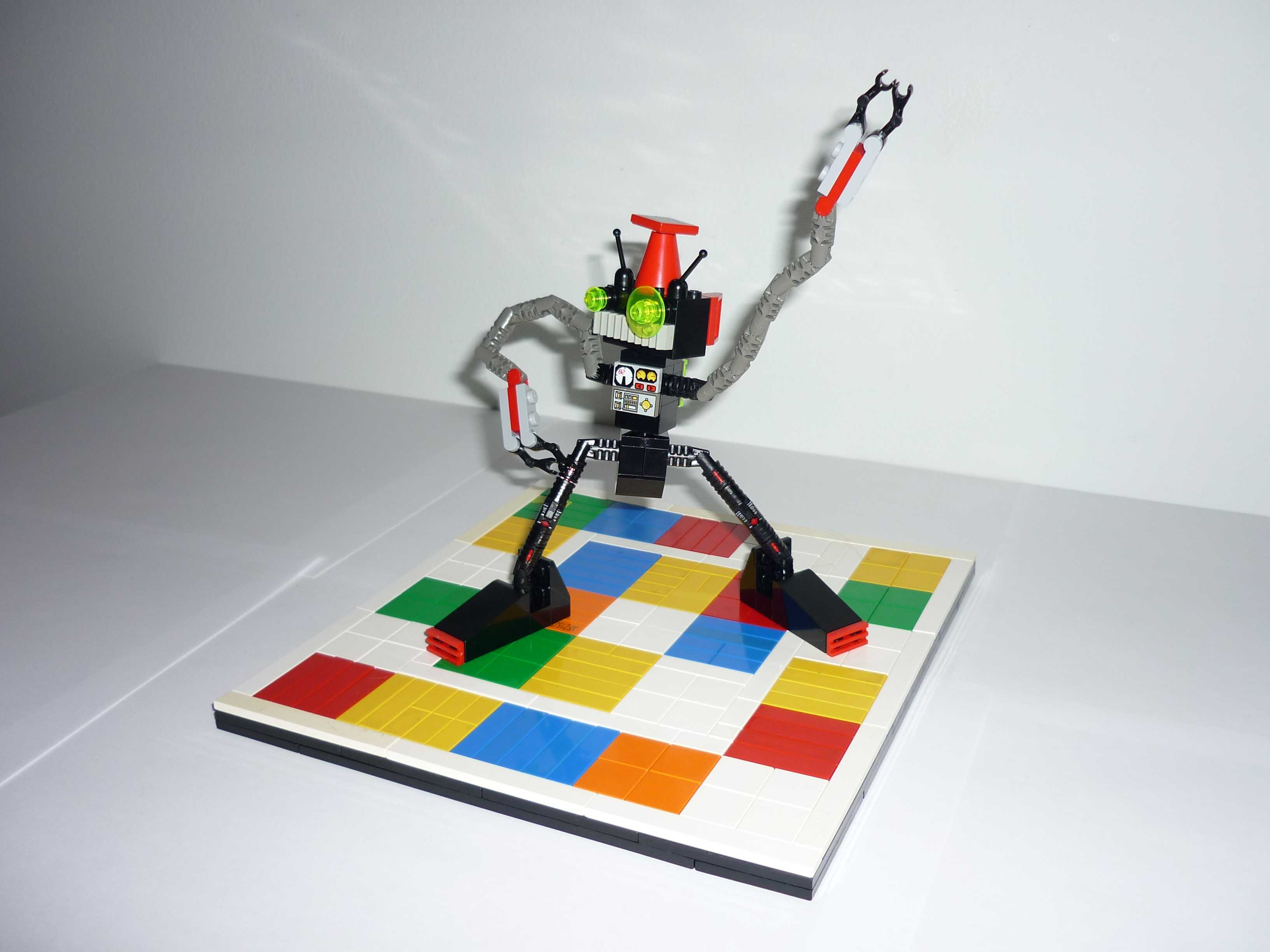 68xx_dancetron_3000_18.jpg