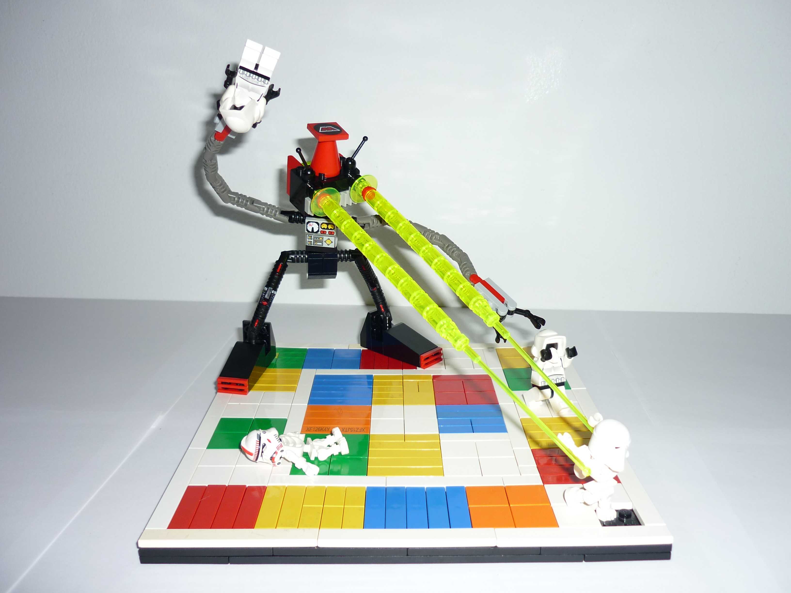68xx_dancetron_3000_30.jpg