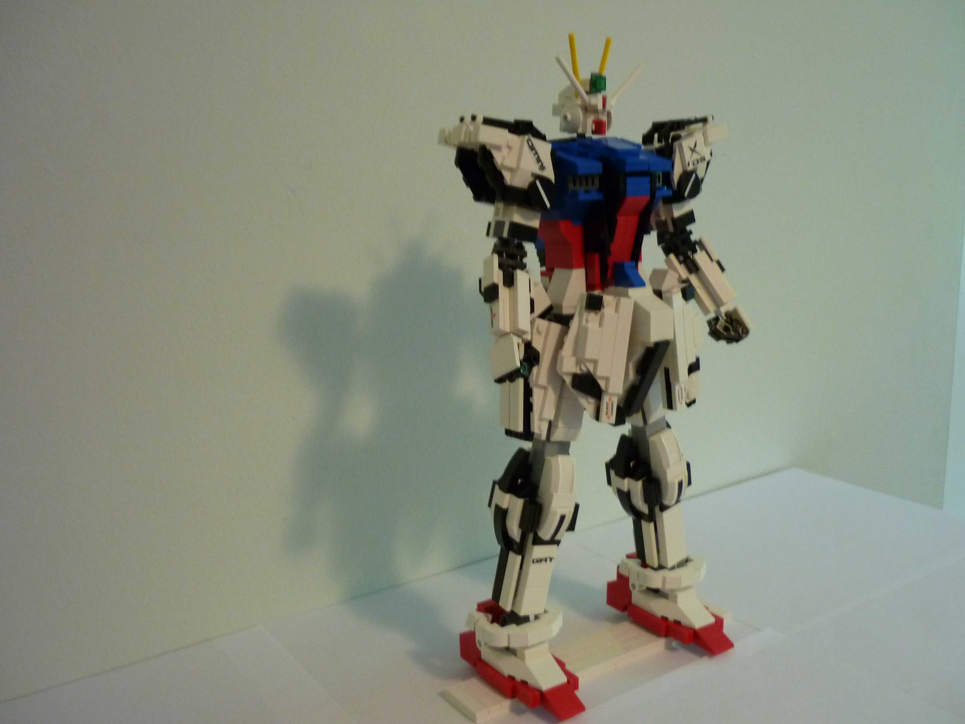 strike_gundam_front_4.jpg