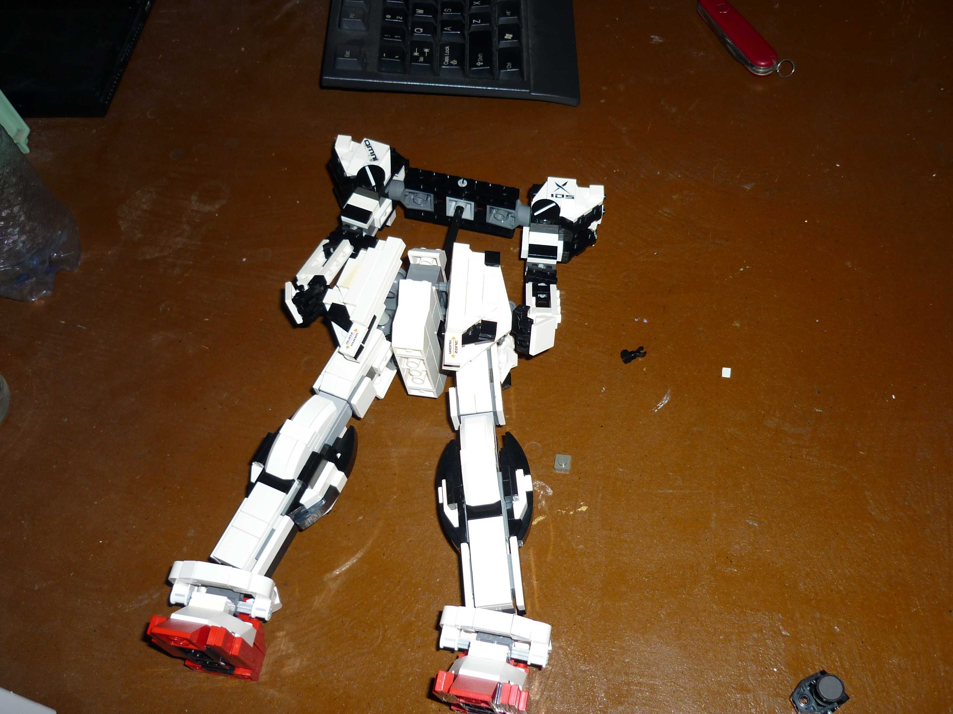 strike_gundam_unfinished_2.jpg
