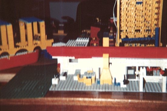 city1984_2.jpg