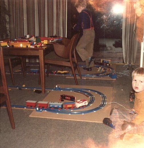train-4.jpg