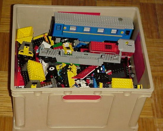 train_storage.jpg