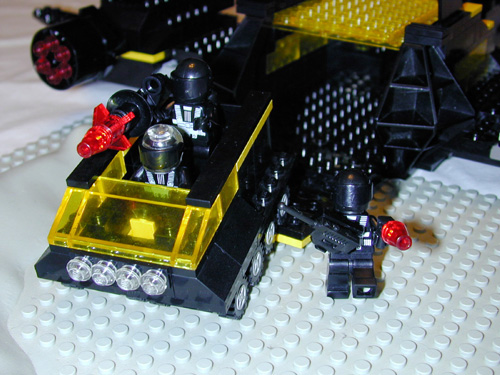 blackcom01.jpg