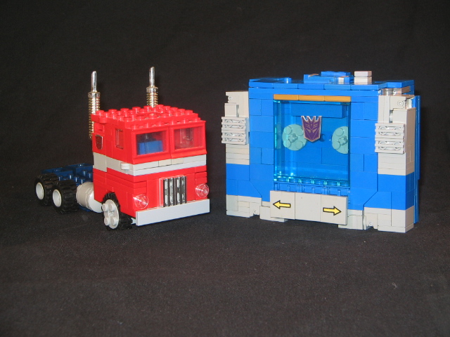 transformers_prime_and_soundwave.jpg