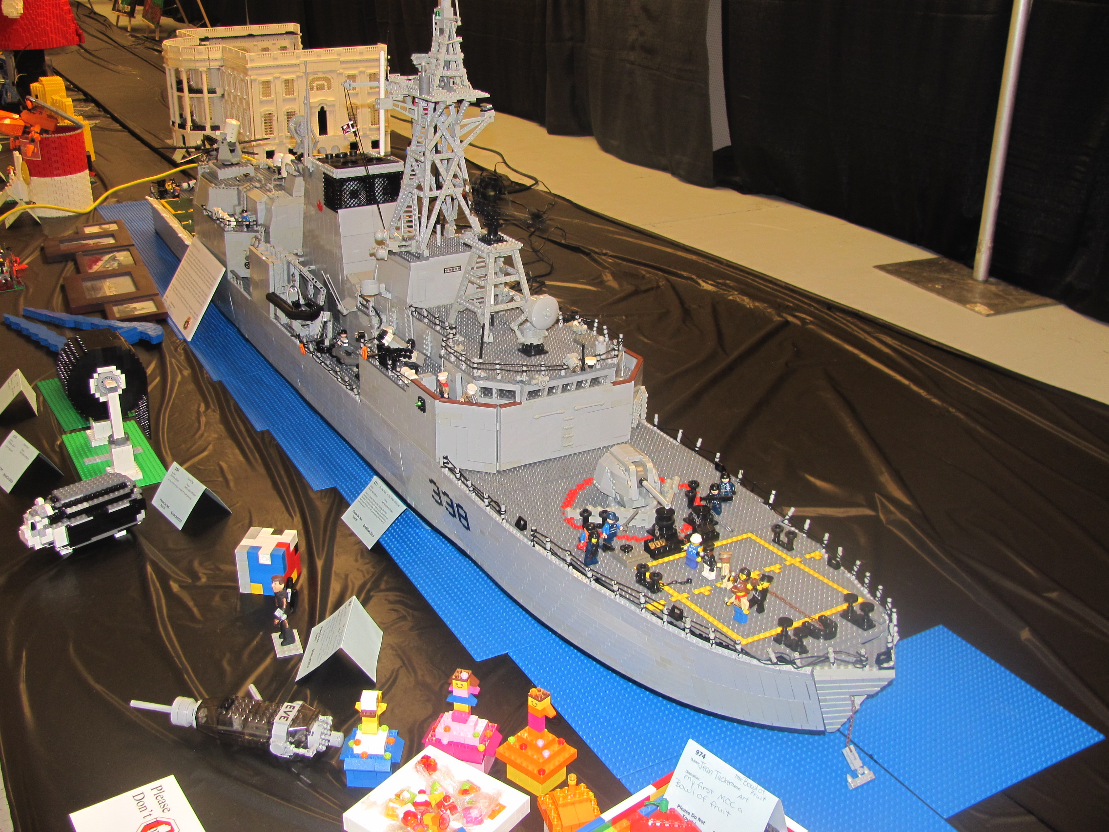 brick_con_2010_131.jpg