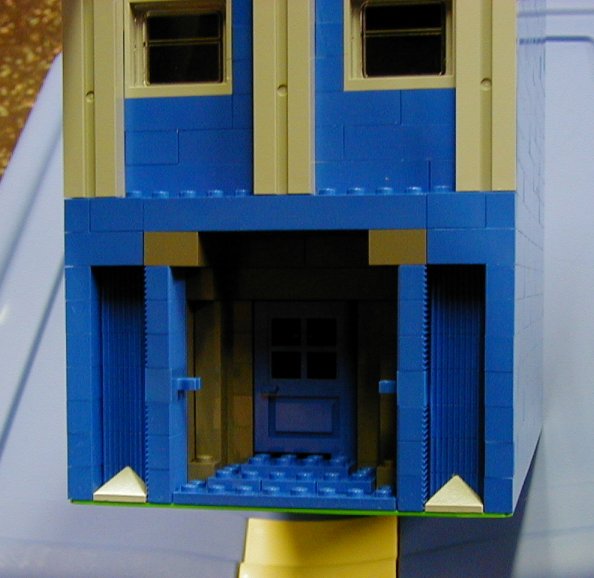 jamie-blueandgrey02.jpg