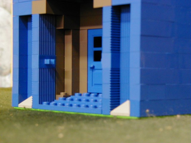jamie-blueandgrey04.jpg