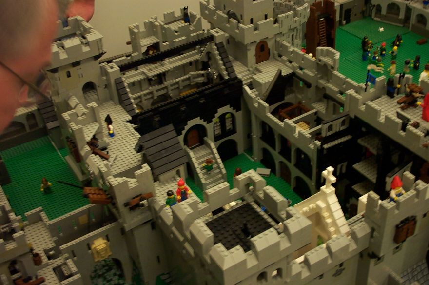 castle-room-11.jpg
