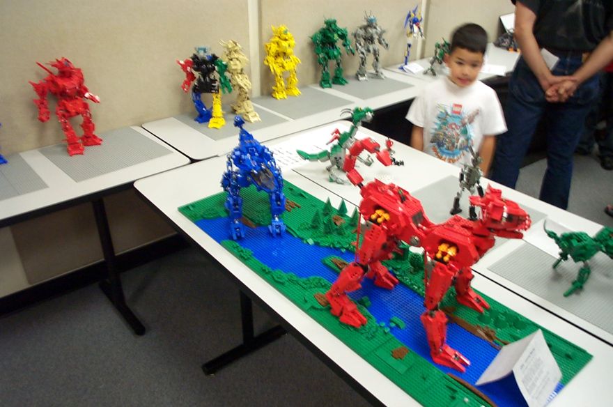 mecha-room-17.jpg